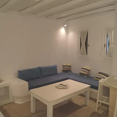 Lovely Studio On The Best Beach With Privet Garden Prázdninový dům Agios Romanos